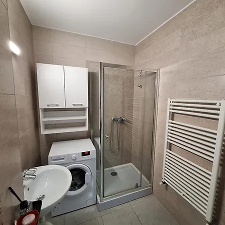 Lcb Avantgarden 25 Апартаменти *