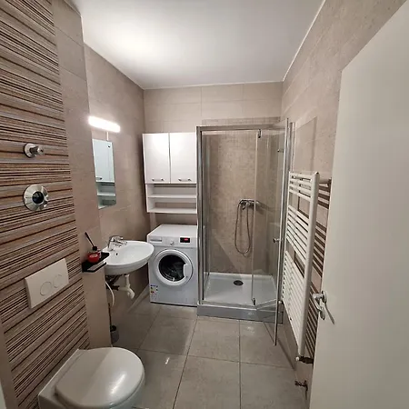 Lcb Avantgarden 25 Апартаменти Брашов