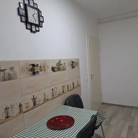 Lcb Avantgarden 25 Брашов